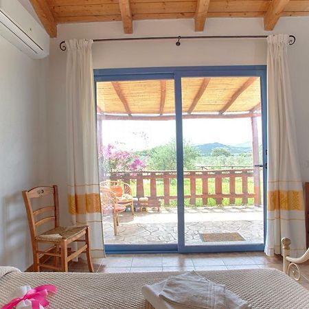Villa Agriturismo Mieleamaro à Olbia Extérieur photo