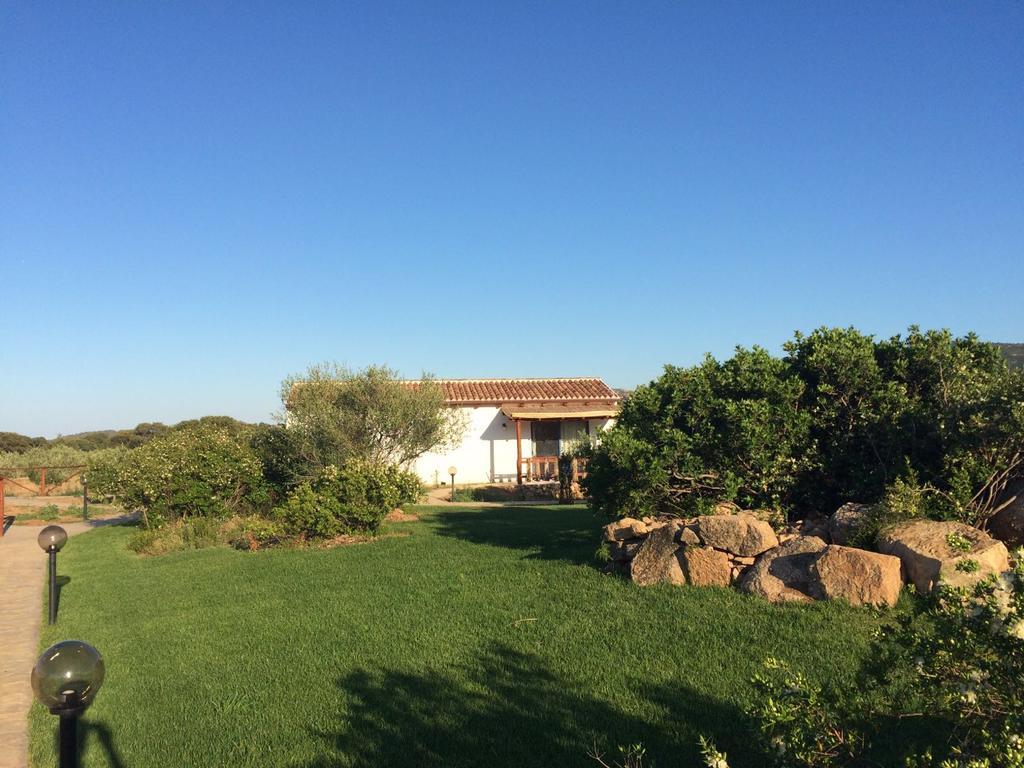 Villa Agriturismo Mieleamaro à Olbia Extérieur photo