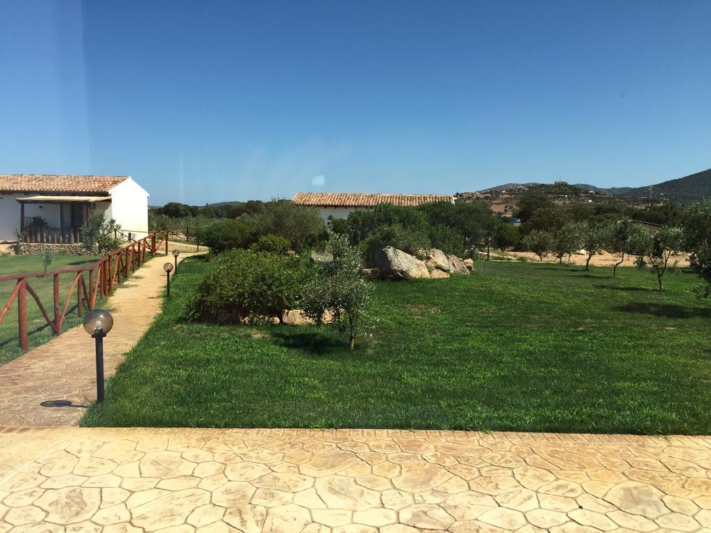 Villa Agriturismo Mieleamaro à Olbia Extérieur photo