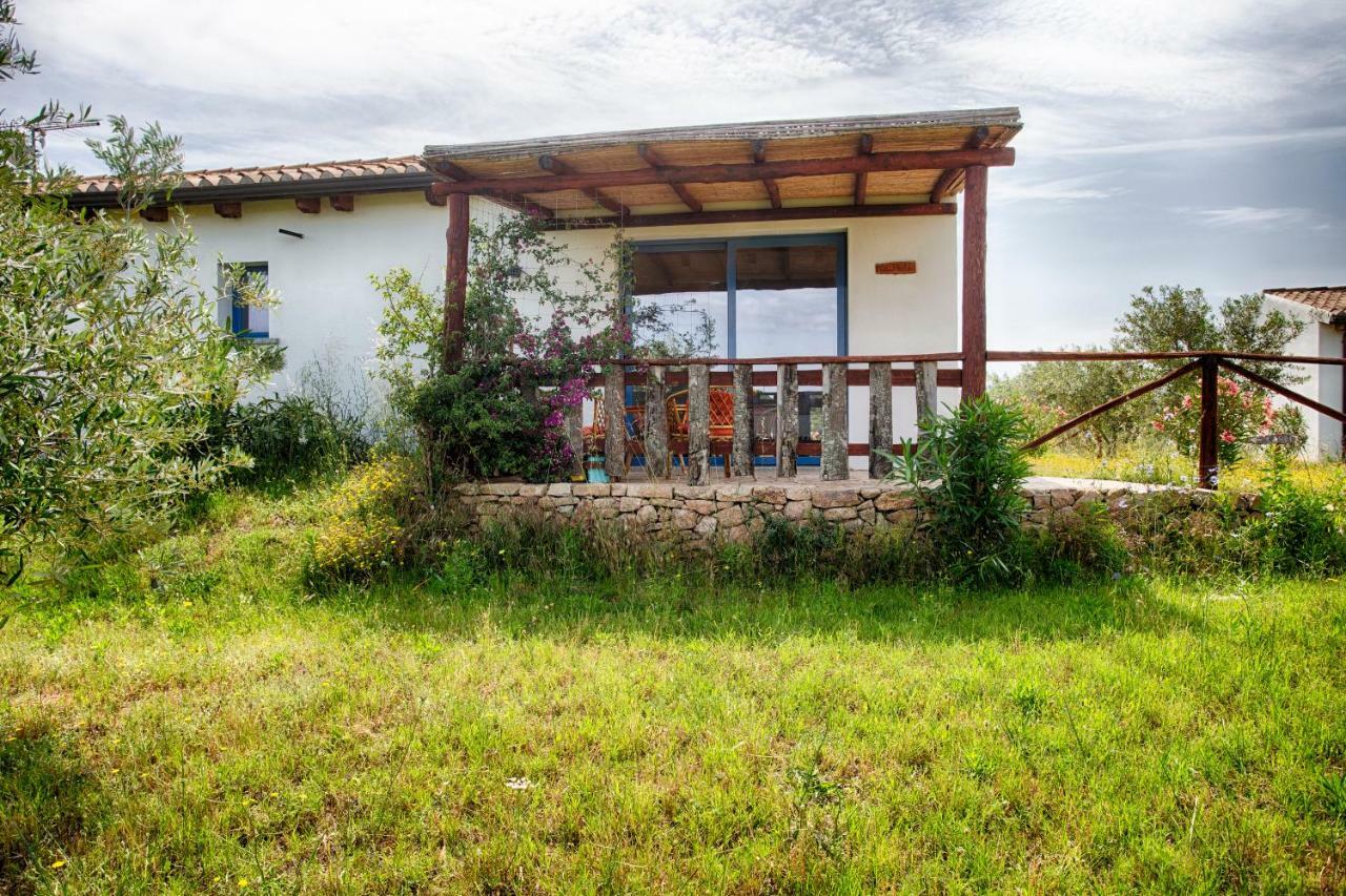 Villa Agriturismo Mieleamaro à Olbia Extérieur photo